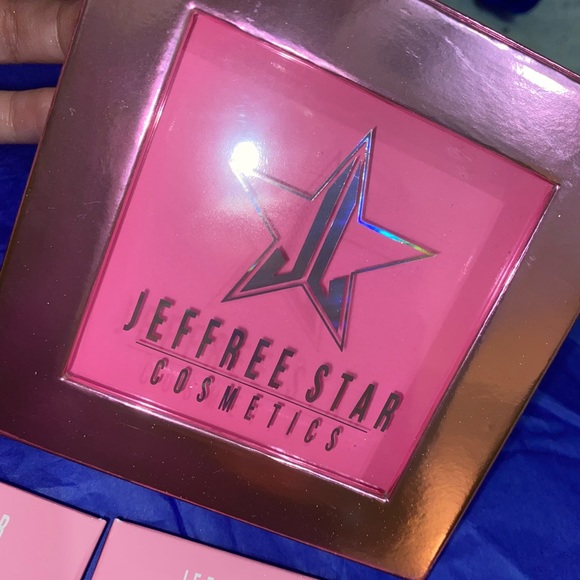 Jeffree Star single eyeshadows